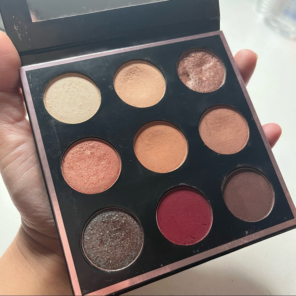 Makeup Geek x MannyMUA Palette